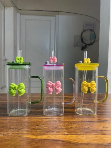 400ml Bow Coffee Glass with Lid and Straw